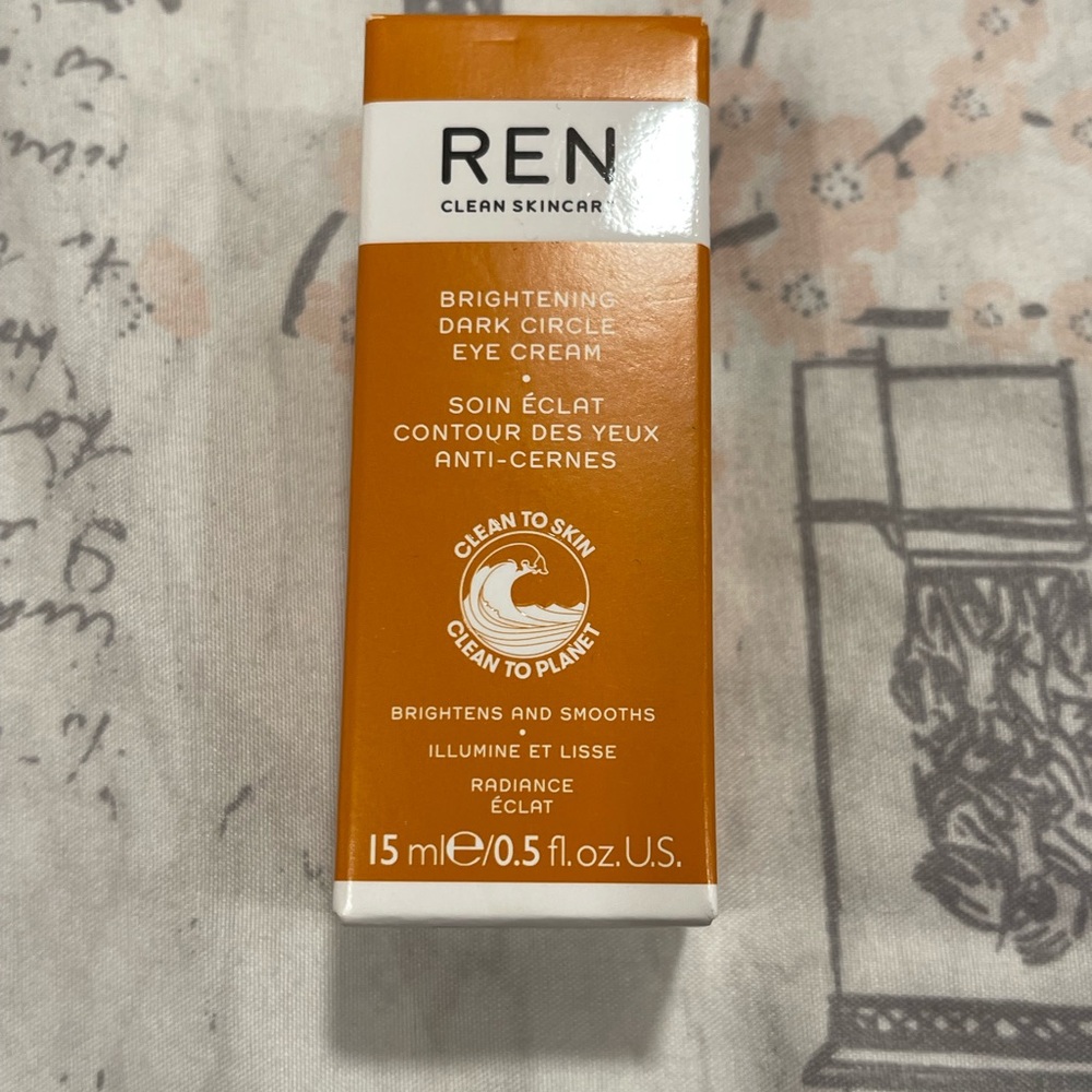 REN Clean Skincare Brightening Dark Circle Eye